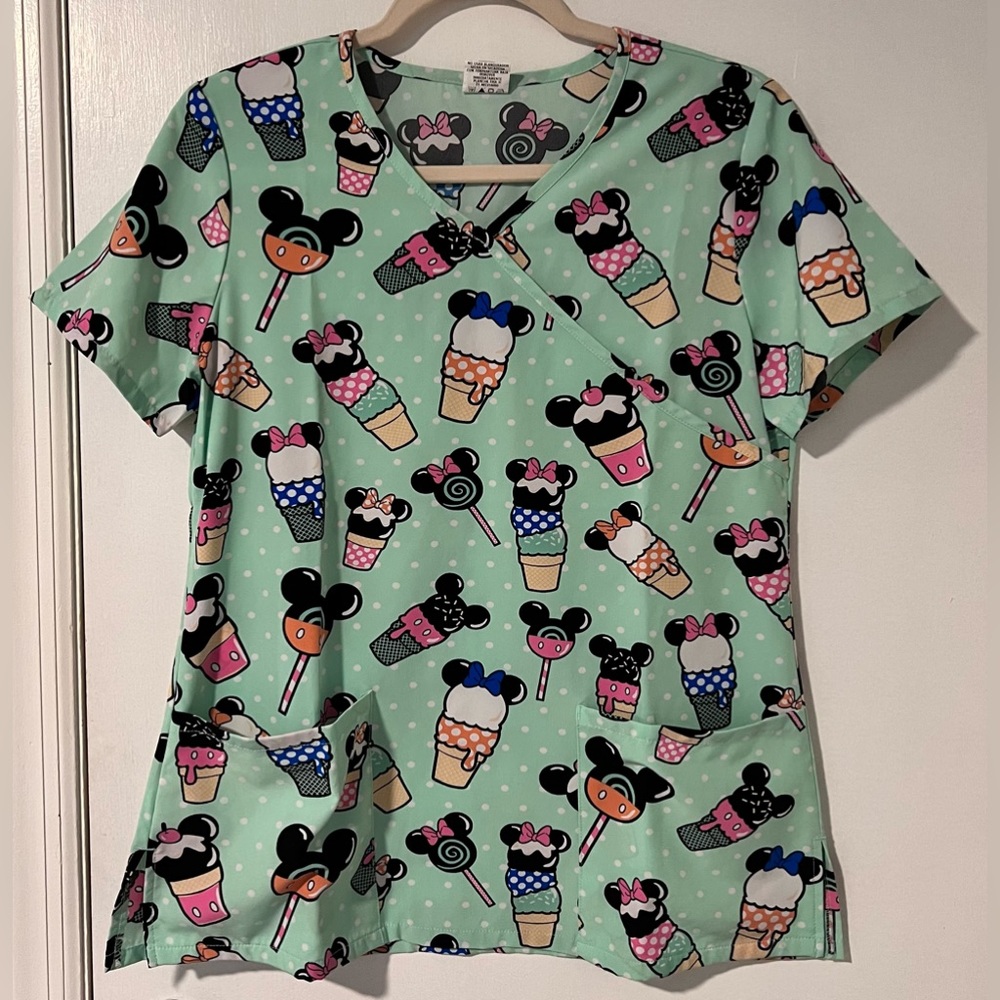 NEW scrub top